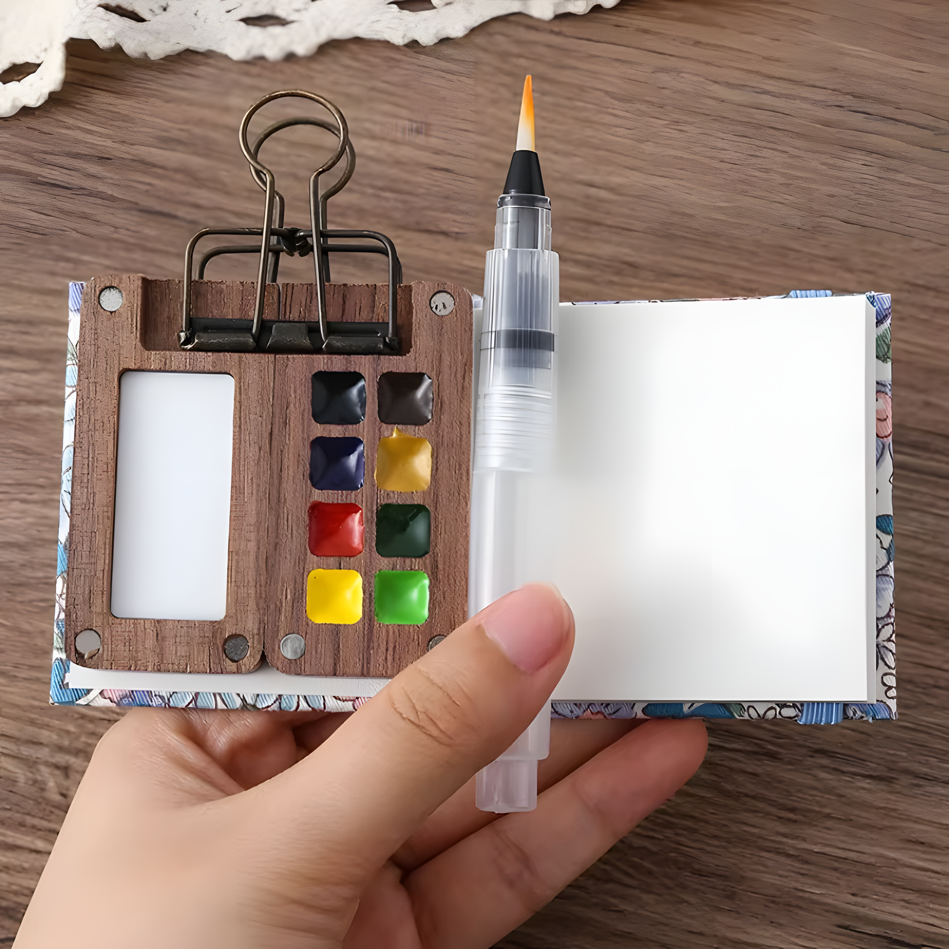 PiccoloPalette™ – Redefining Portable Painting for Artists on the Move